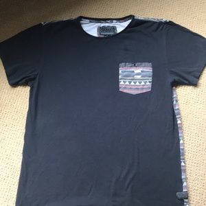 Men’s T-shirt